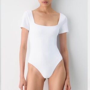 Babaton Contour White Bodysuit